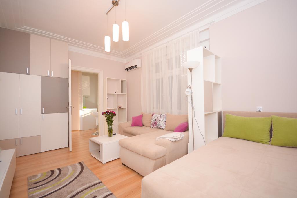 Apartment Mina เบลเกรด ภายนอก รูปภาพ